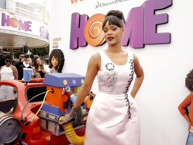 Rihanna niega romance con DiCaprio Rihanna niega romance con DiCaprio